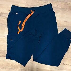 FIGS Zamora Jogger Scrubs- deep reef size M